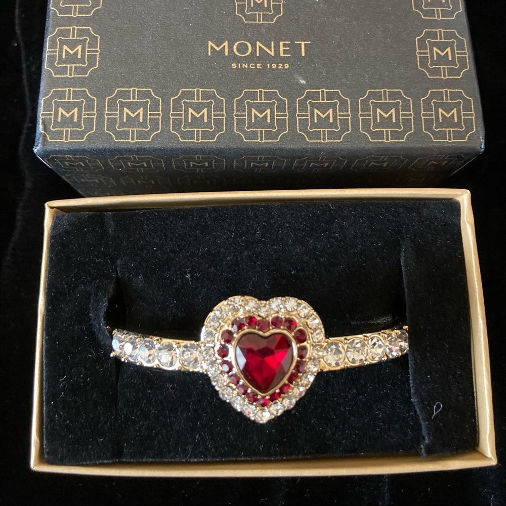 Monet heart bracelet and earrings set